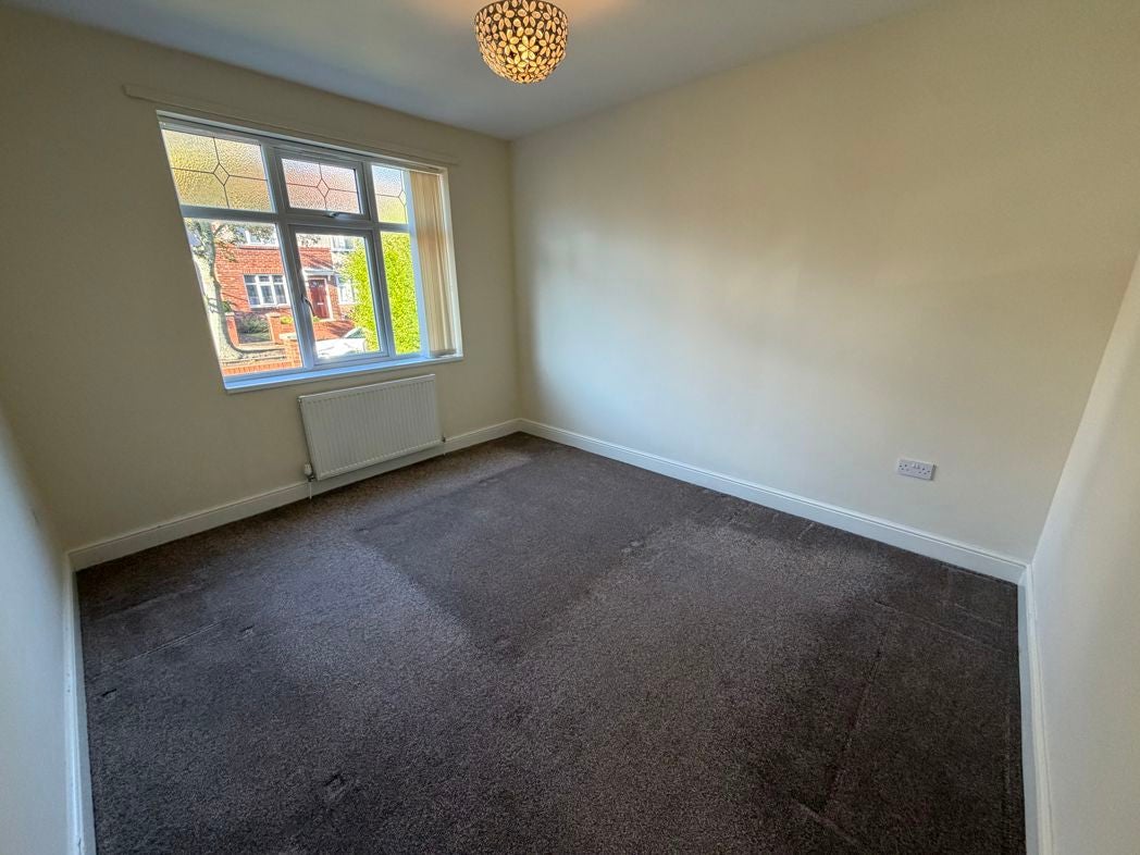 Flat Strathmore Road in Newcastle upon Tyne