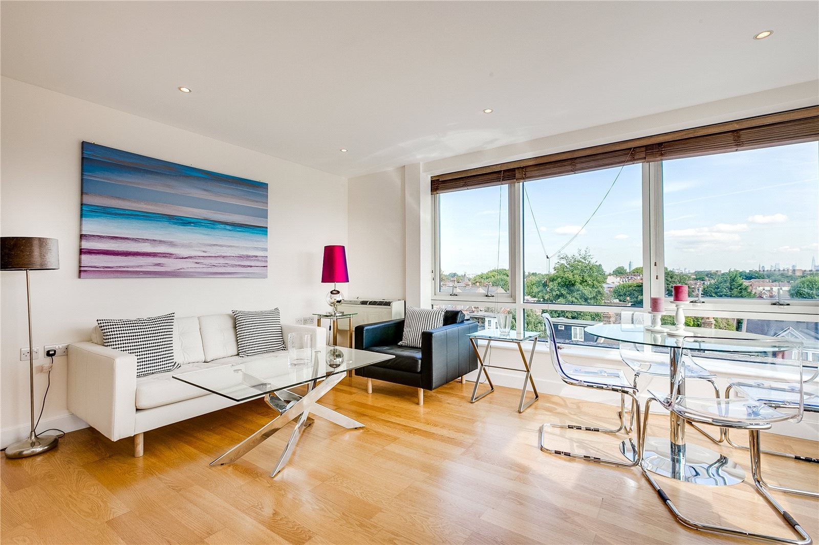 Flat Clapham Common South Side in Greater London