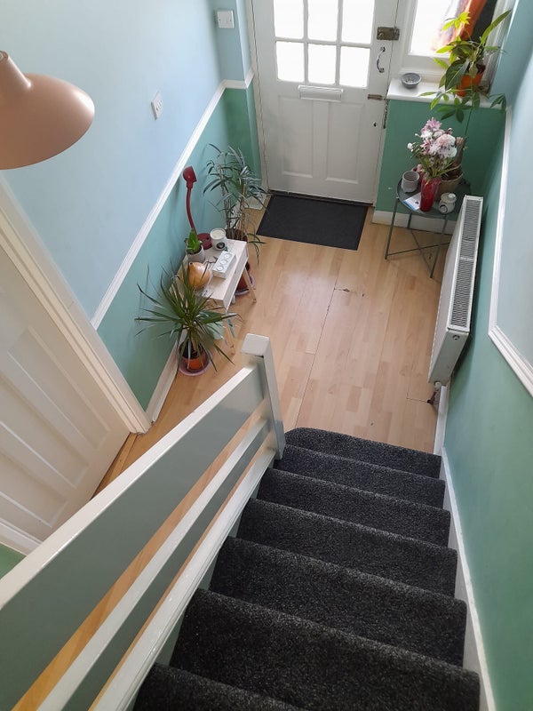 Room Leonard Road in Greater London