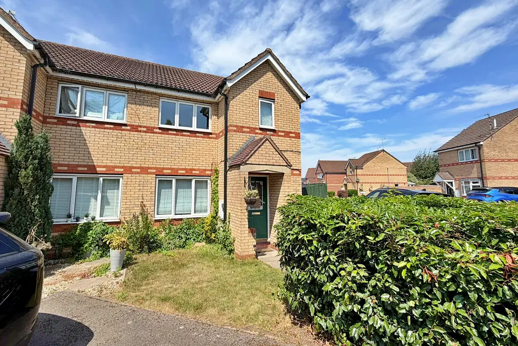 House Kinman Way in Rugby