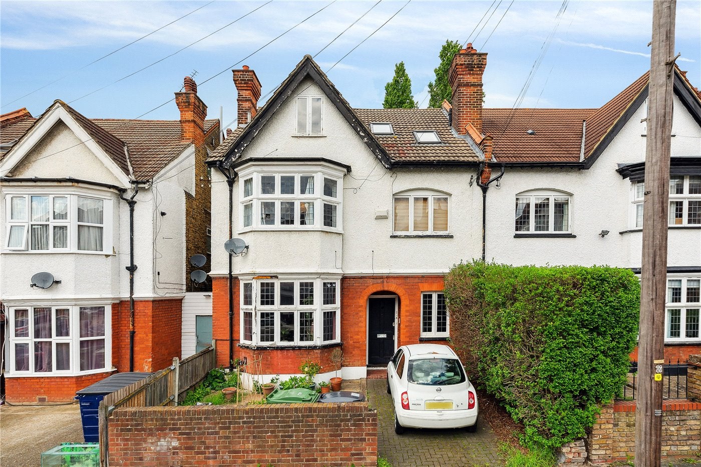 Flat Babington Road in Greater London