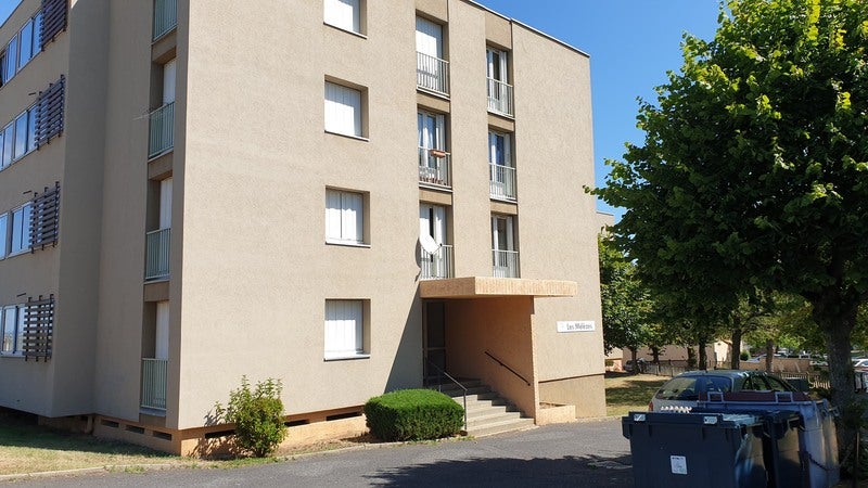 Flat Route de Brousse in Massiac