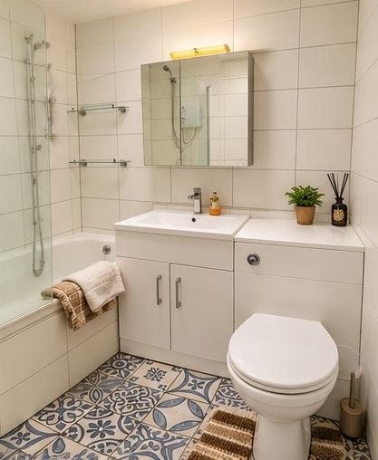 Flat Weatherley Close in Greater London