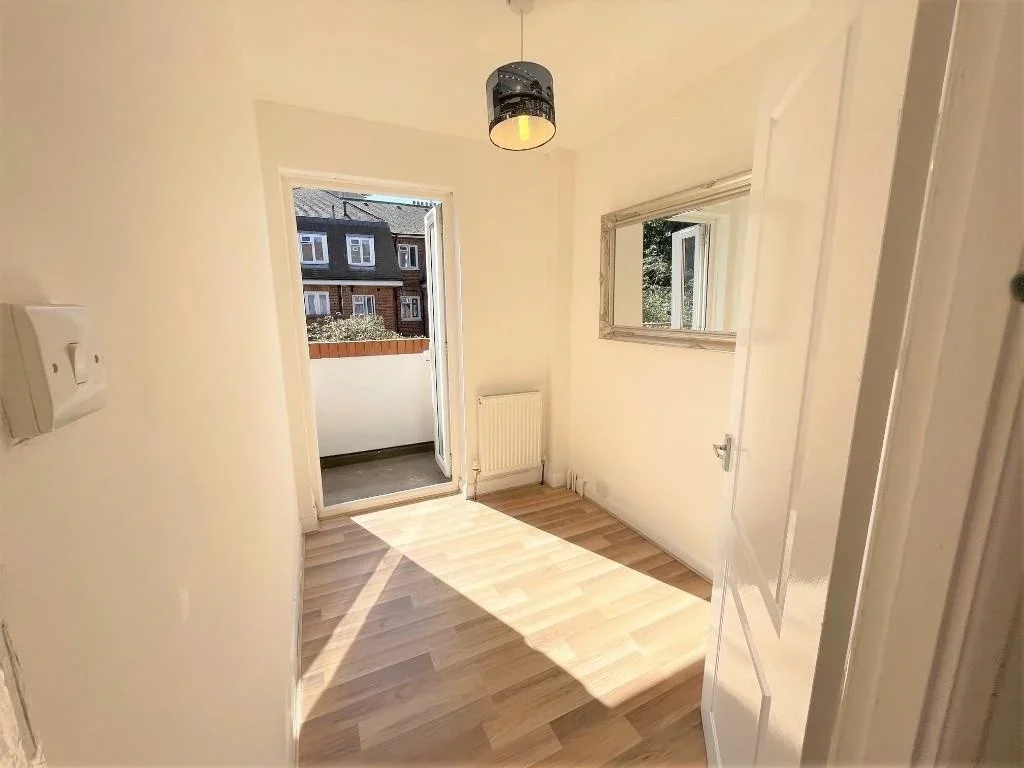 Flat North End Road in Greater London