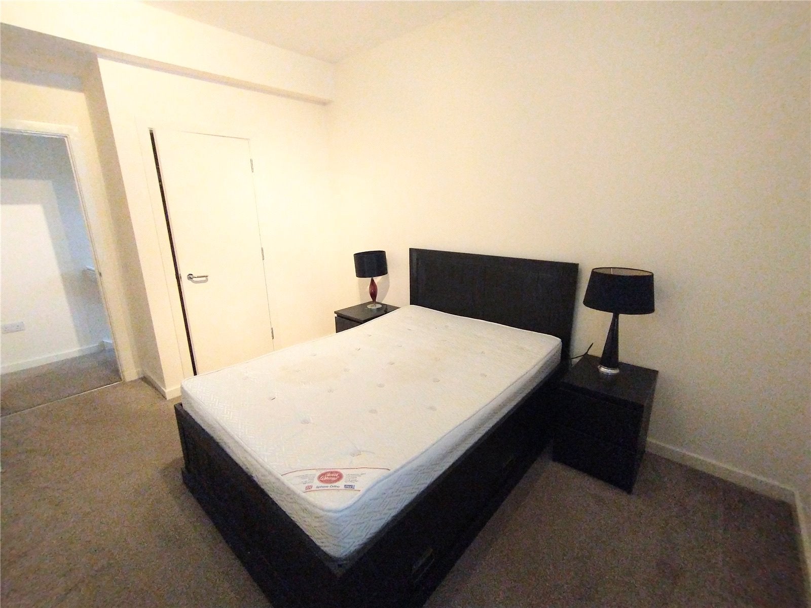 Flat Kintore Place in Aberdeen City