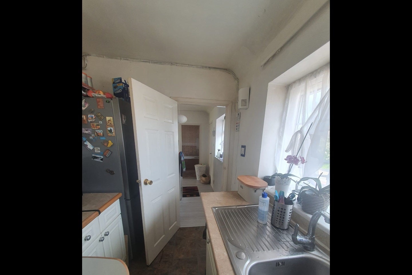 Flat Shannon Close in Greater London