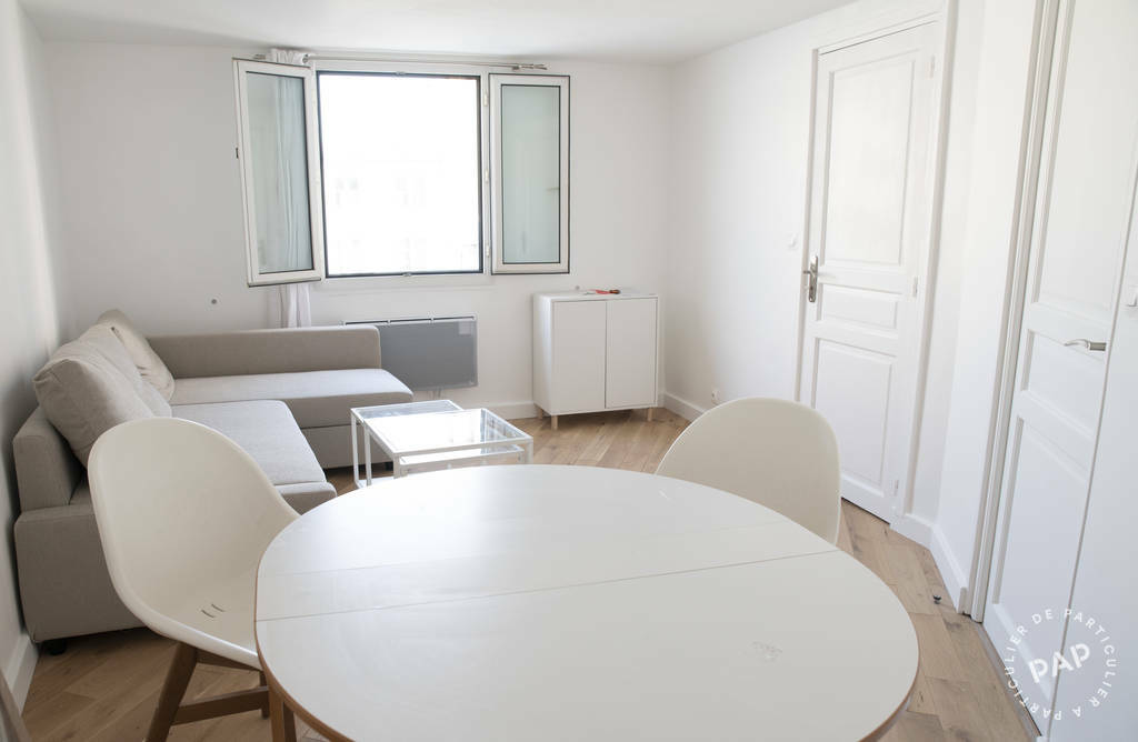 Appartement Cour de Rome à Paris