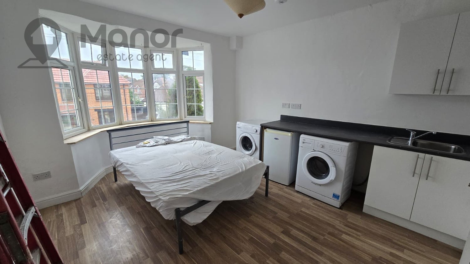 Room Maple Street in Greater London