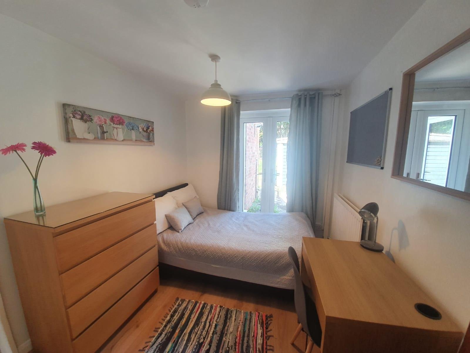 Room Martley Road in Worcester