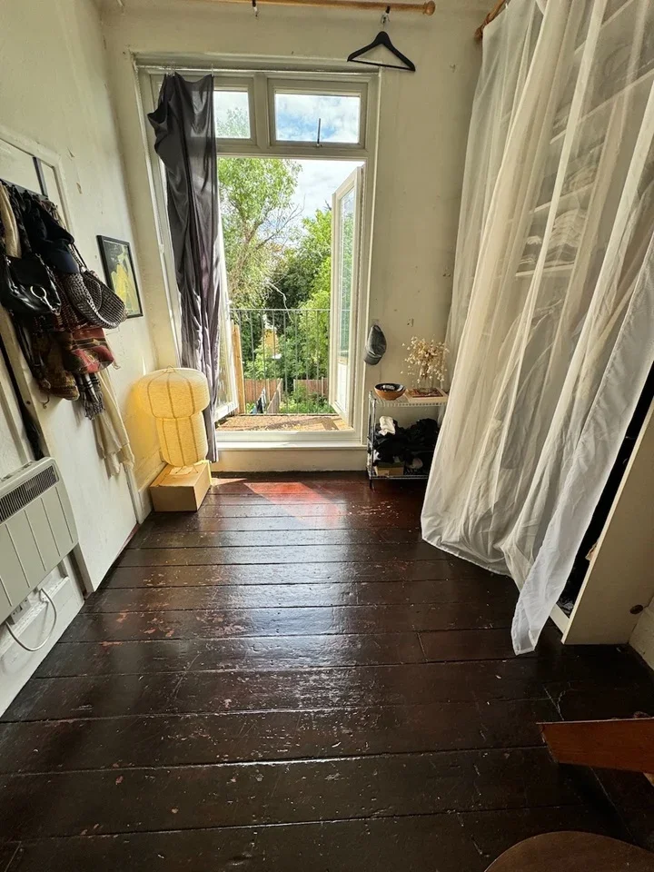 Flat Arlington Road in Greater London