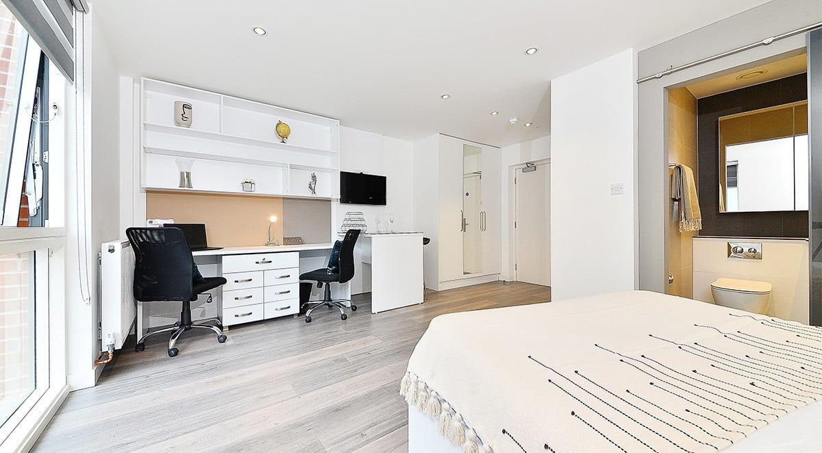 Flat Curzon Street in Nottingham