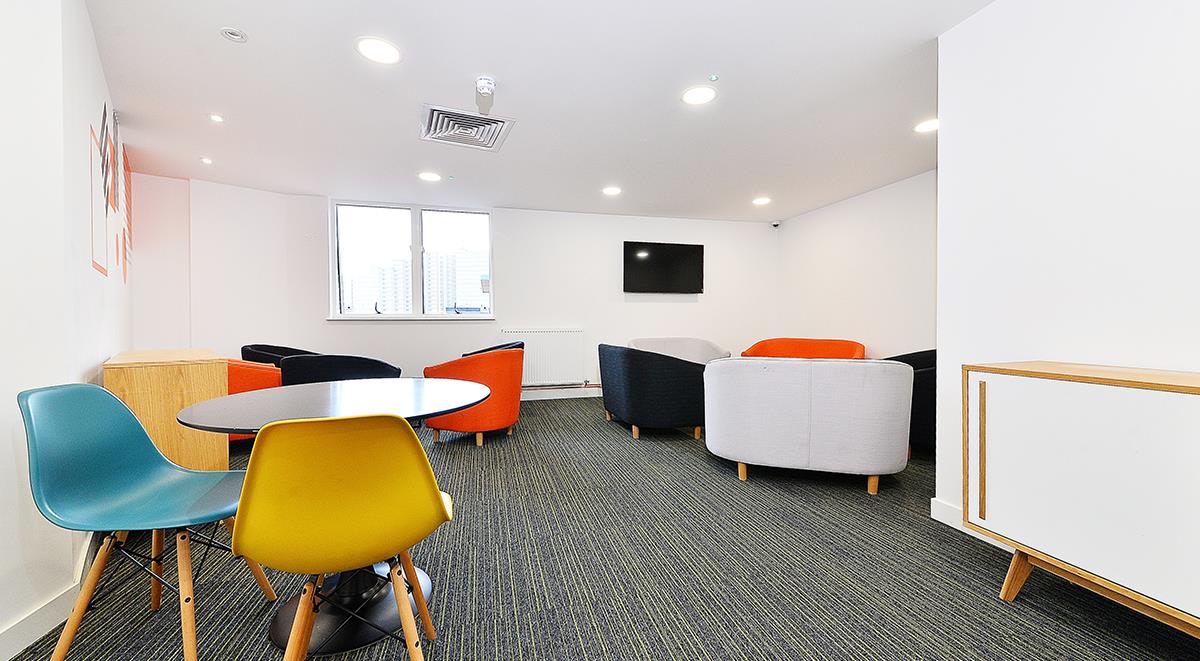 Flat Curzon Street in Nottingham