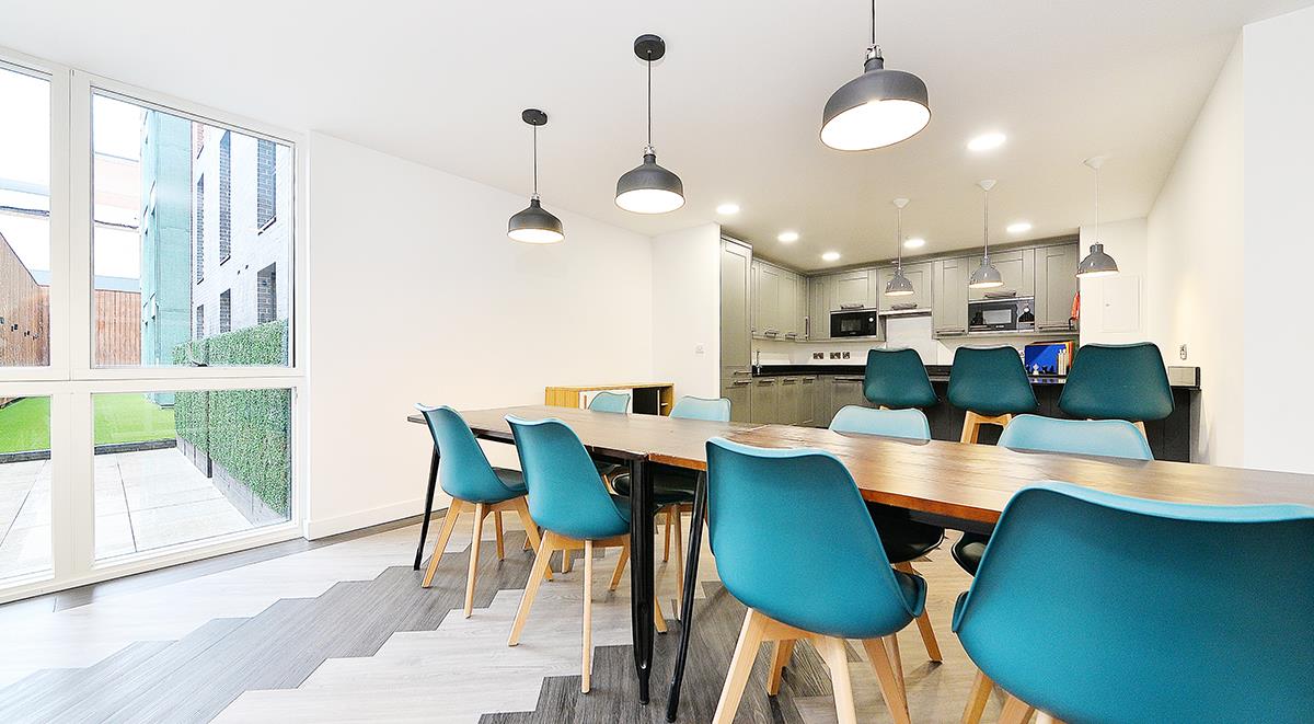 Flat Curzon Street in Nottingham