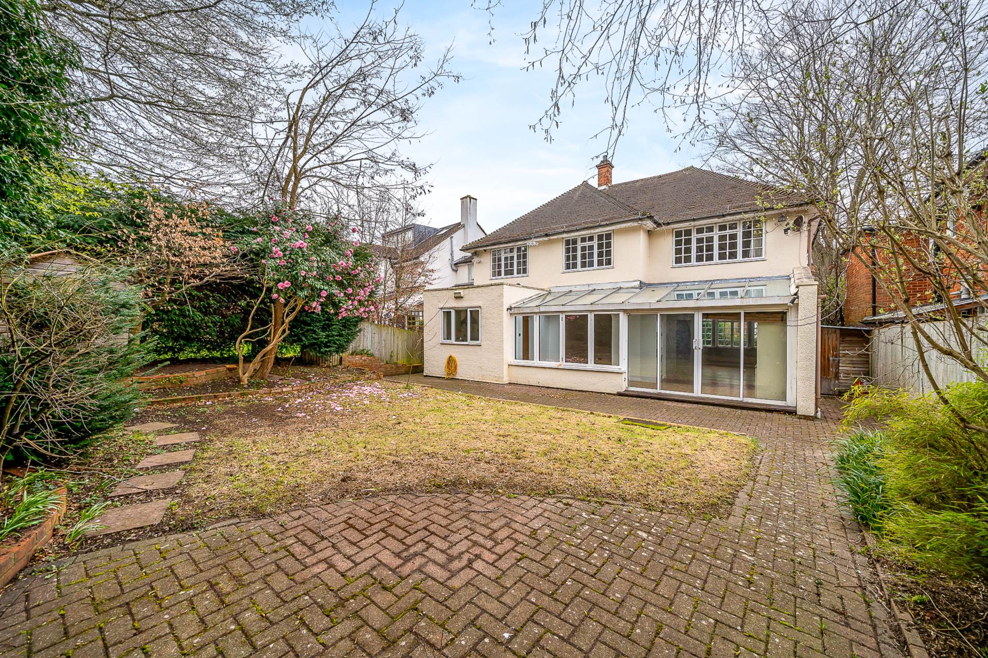 House Hitherwood Drive in Greater London
