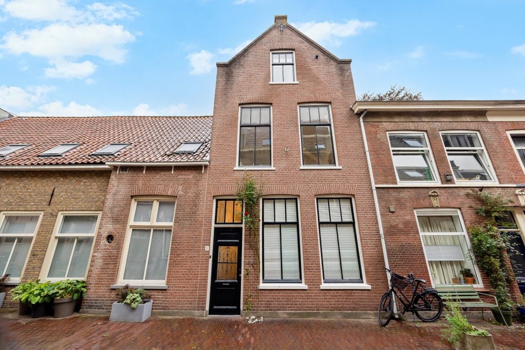 Huis Annastraat 1 A in Delft