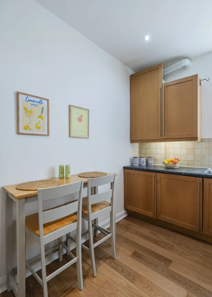 Flat Charing Cross Road in City of Westminster