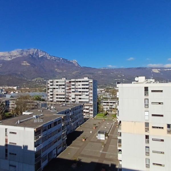 Flat Place de la Convention in Échirolles