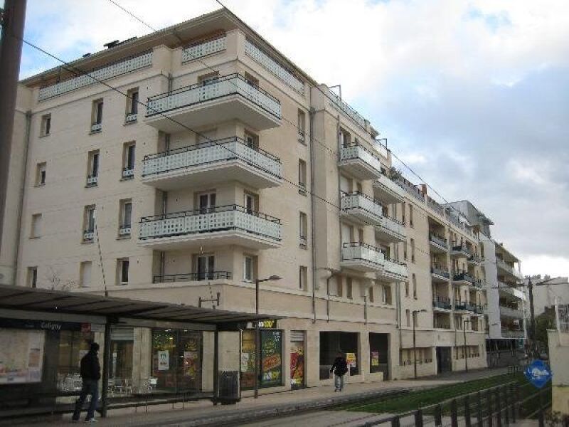 Appartement Place Gaspard de Coligny à Orléans