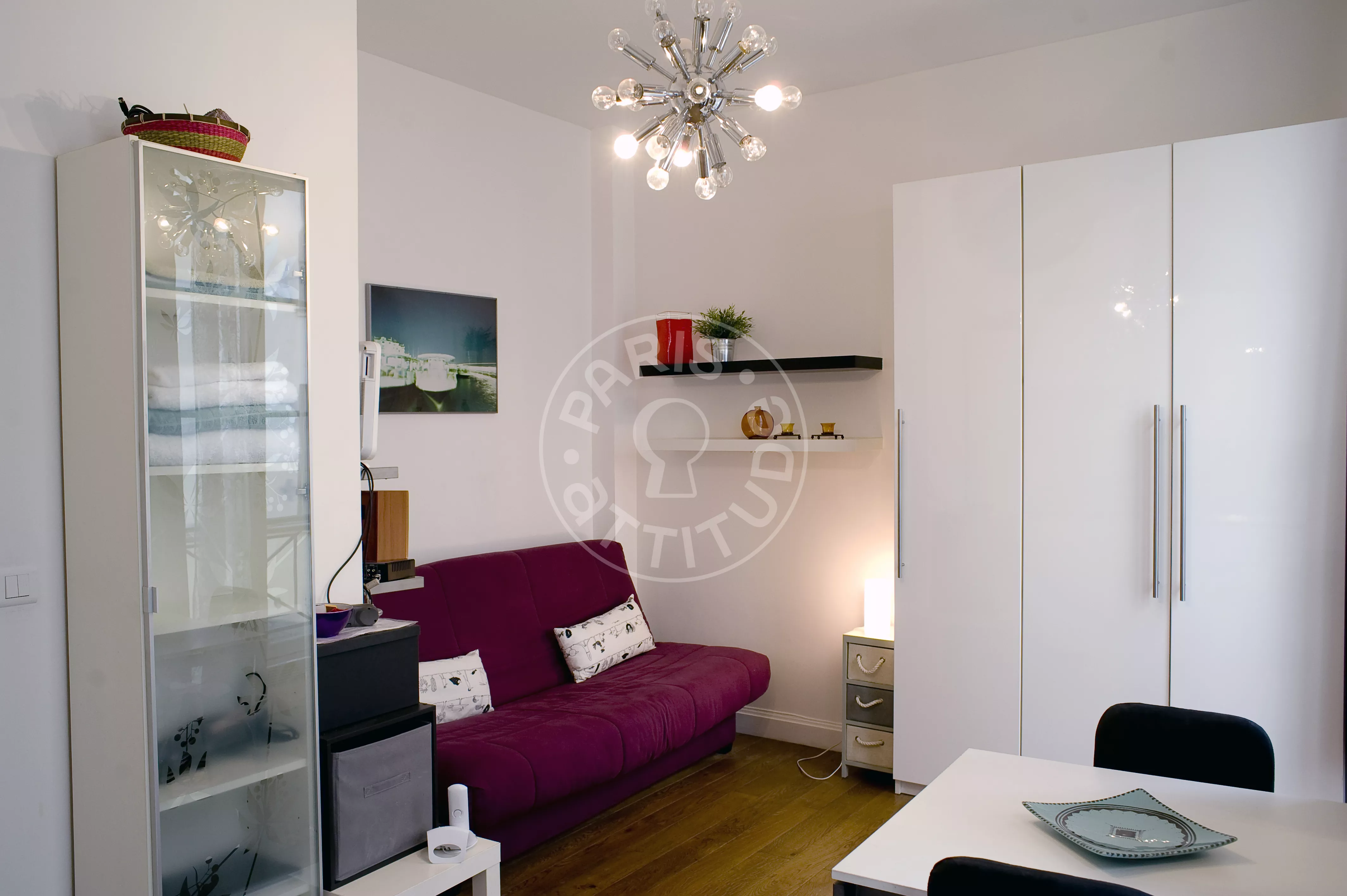 Flat Rue Saint-Antoine in Paris