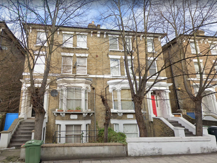 Flat Lilford Road in Greater London