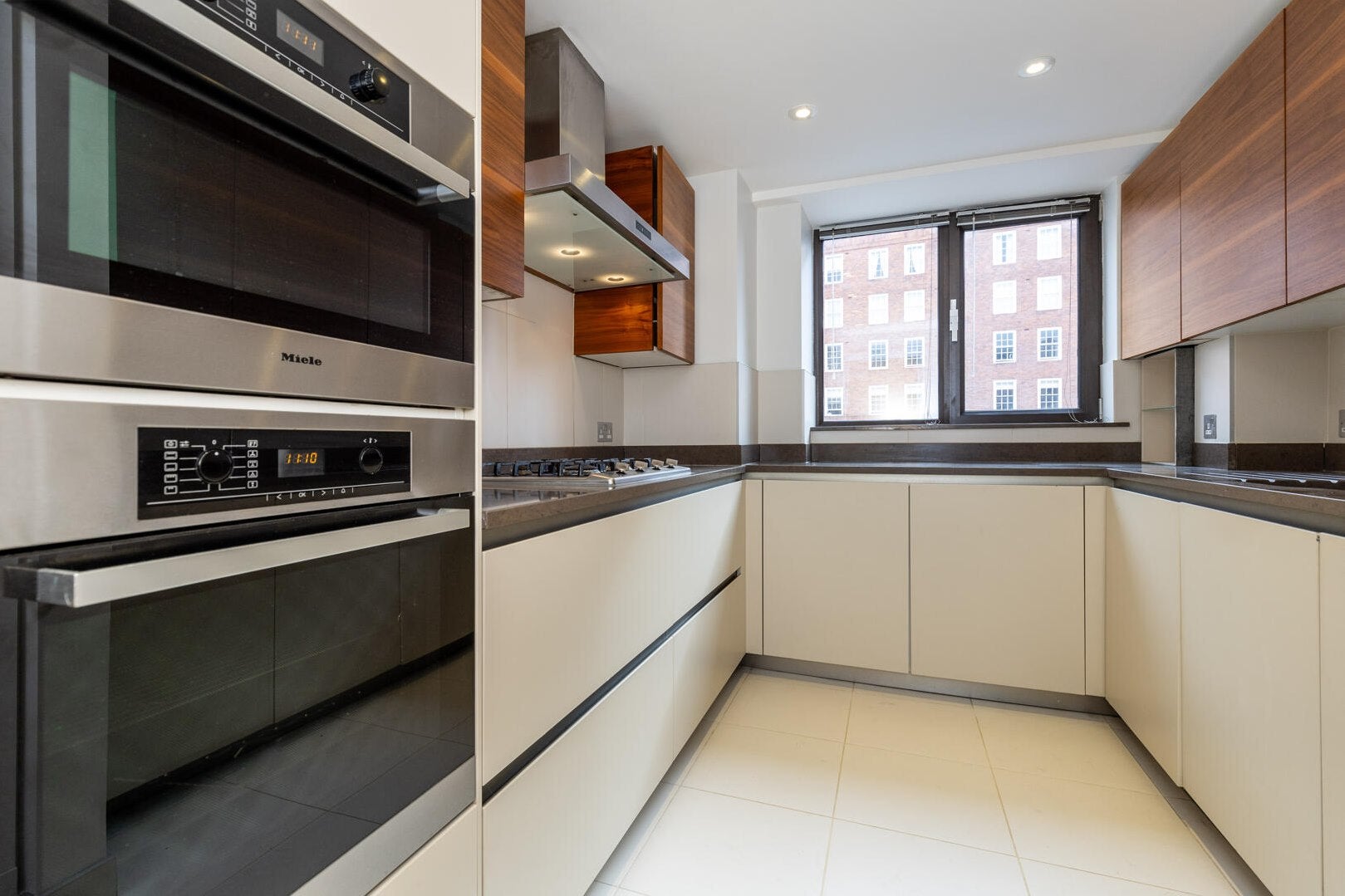 Flat Petyward in Greater London