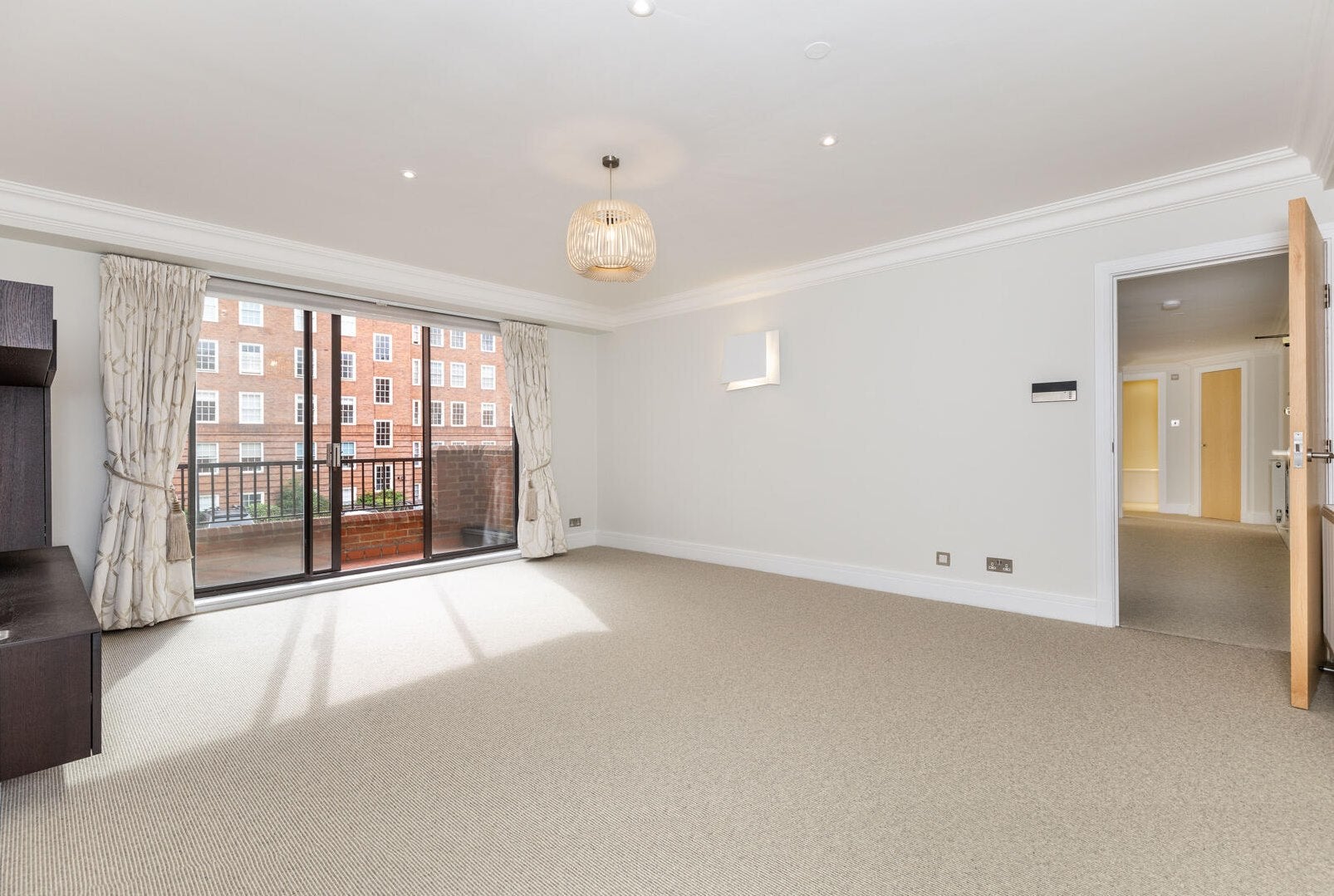 Flat Petyward in Greater London