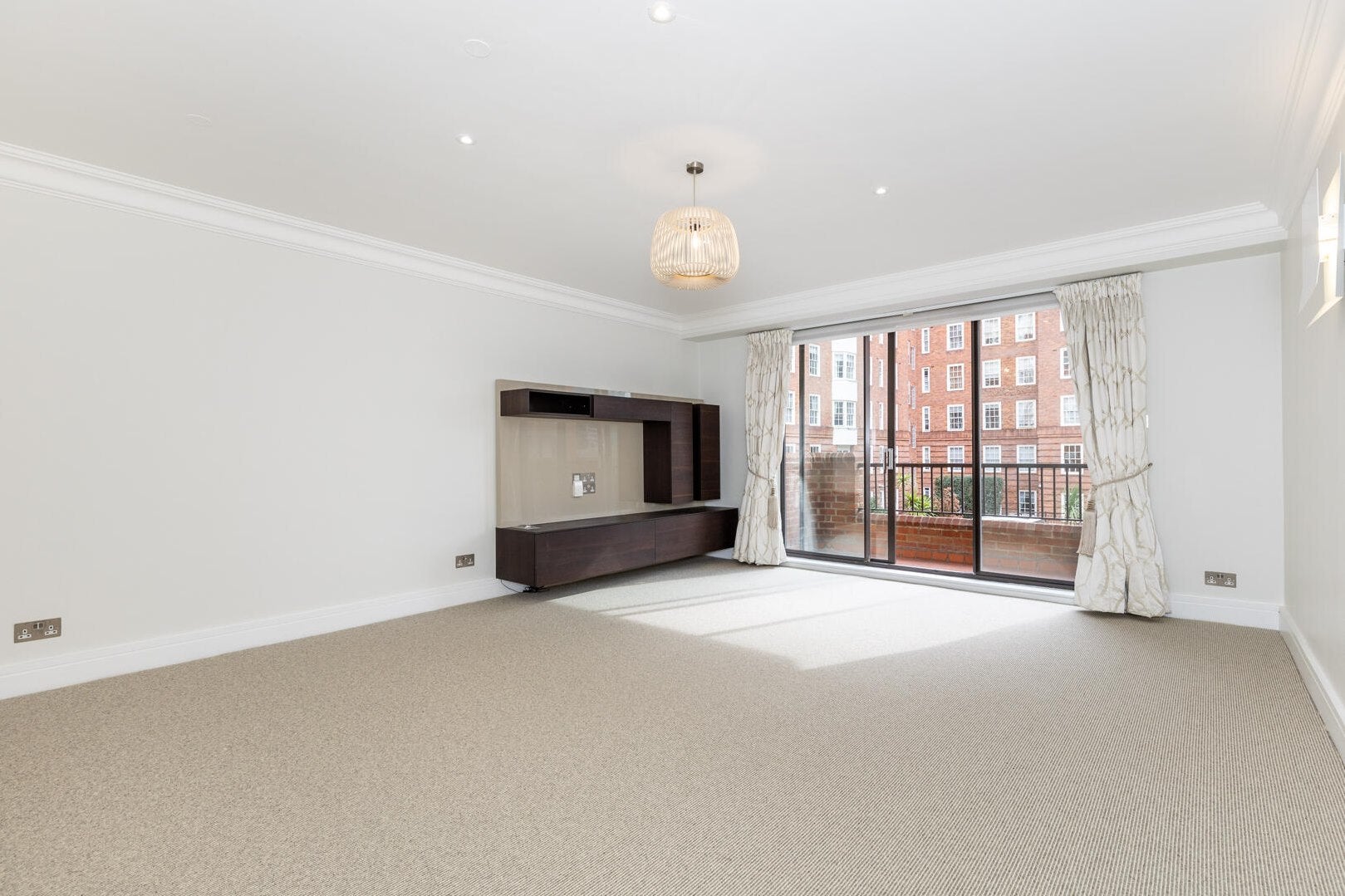 Flat Petyward in Greater London