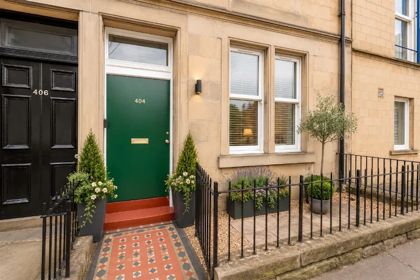 Flat Portobello High Street in City of Edinburgh