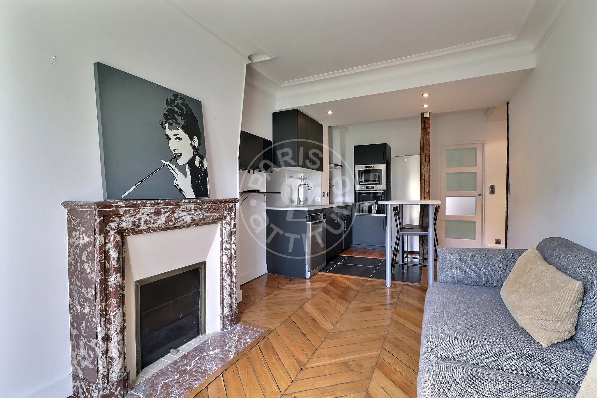 Flat Boulevard de Reuilly in Paris