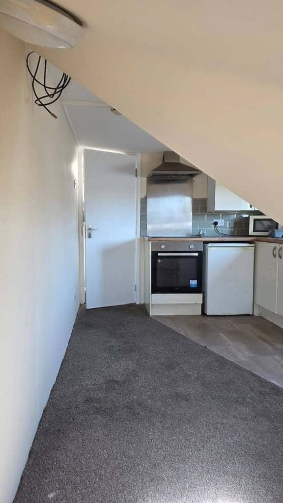 Flat Thackhall Street in Coventry