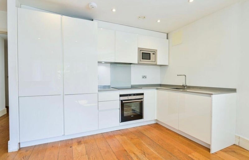 Flat Tisdall Place in Greater London