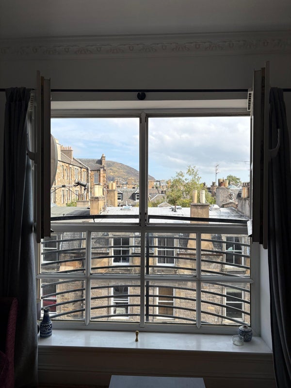 Room Blackwood Crescent in City of Edinburgh