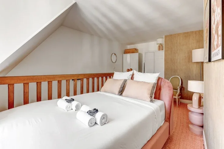 Flat Rue du Pont Louis-Philippe in Paris