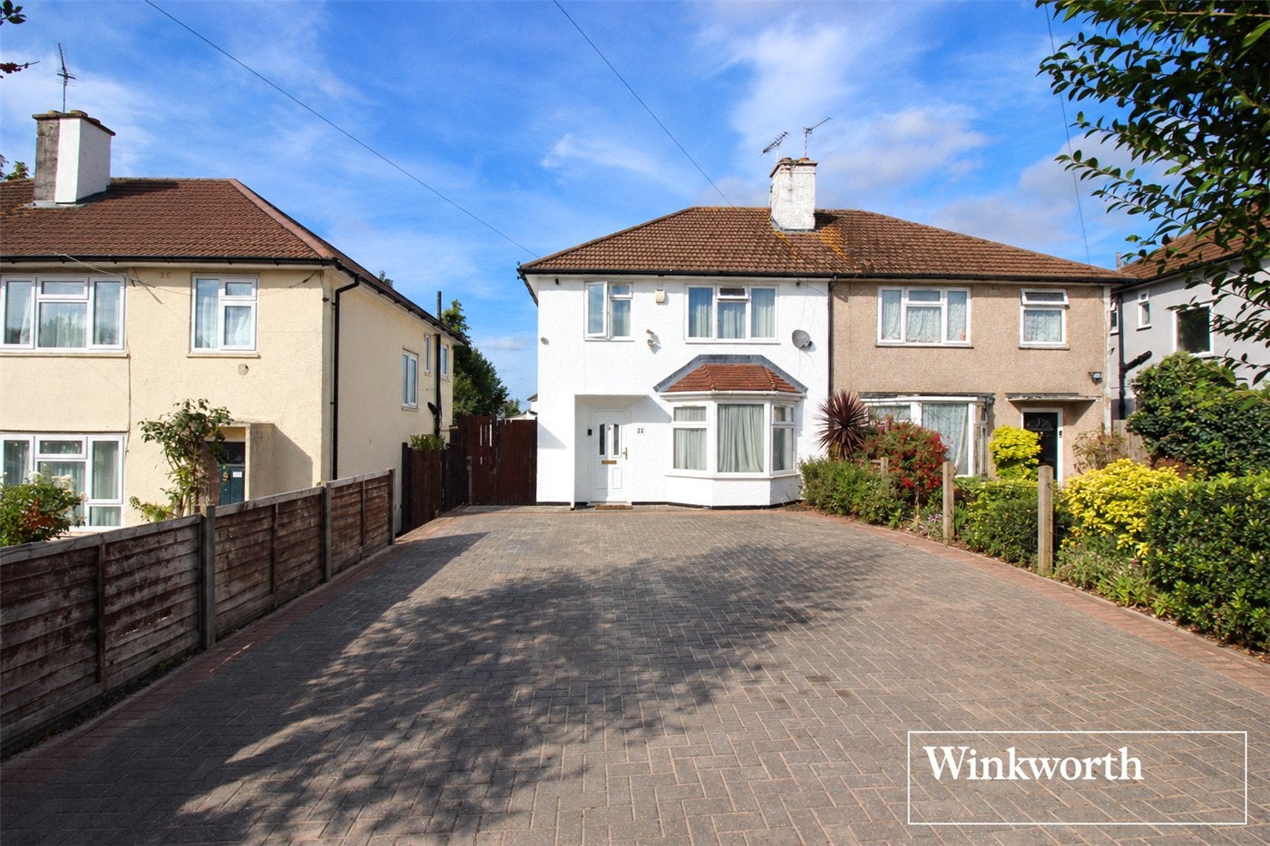 House Beethoven Road in Hertsmere