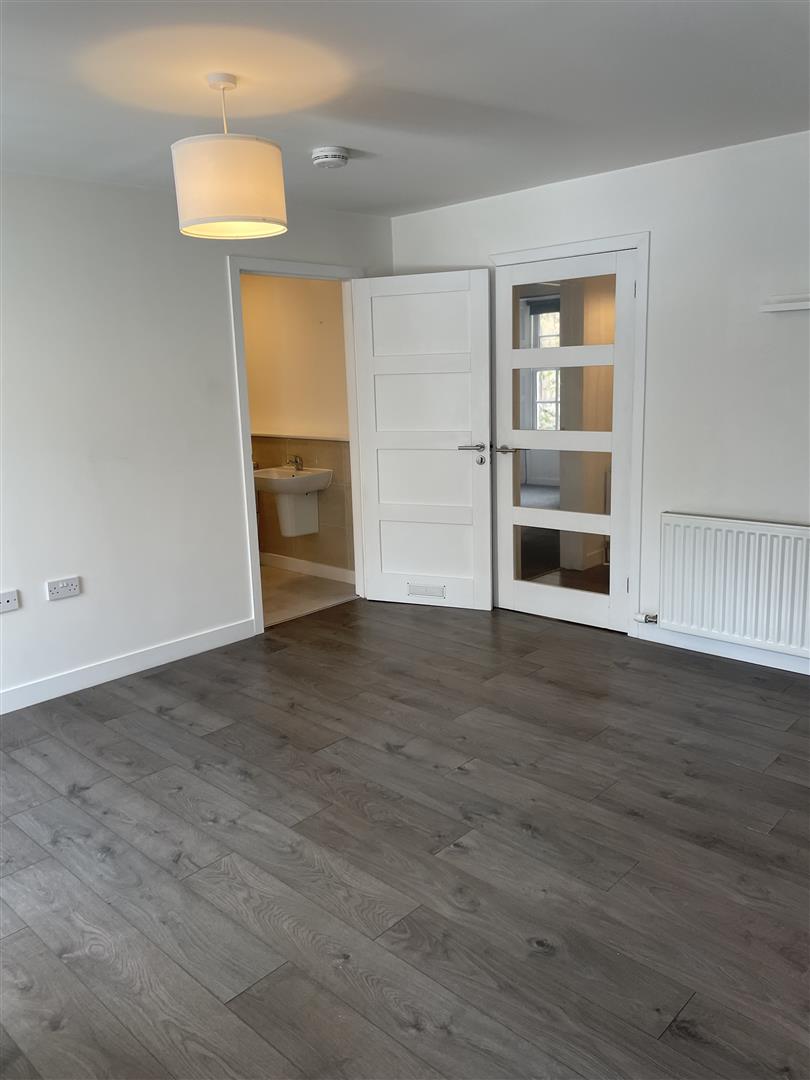 Flat George Inn Pend in Cupar