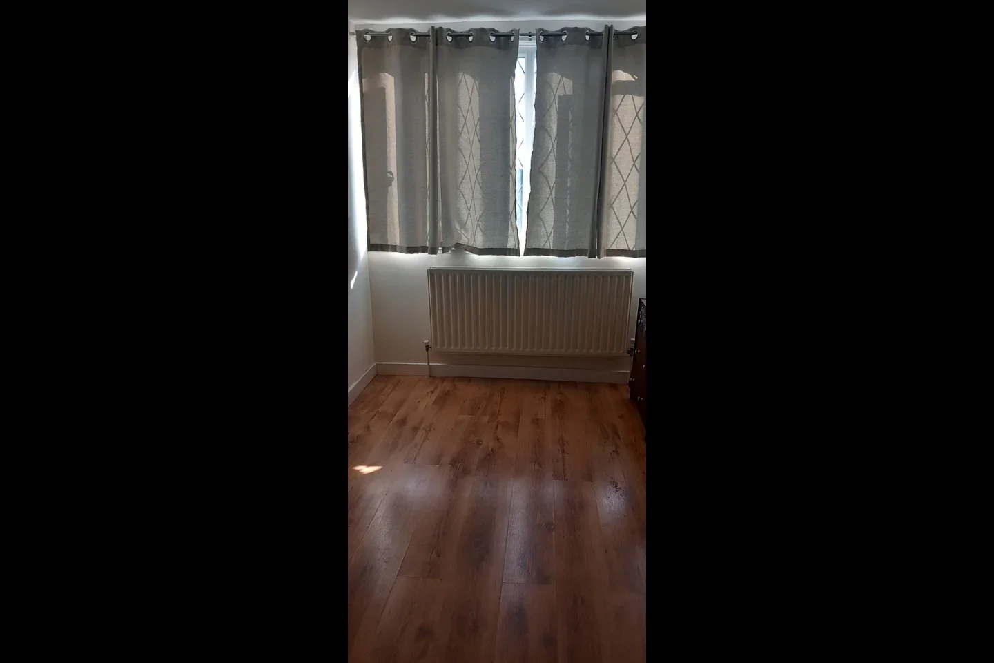 Room Kingston Road in Epsom and Ewell
