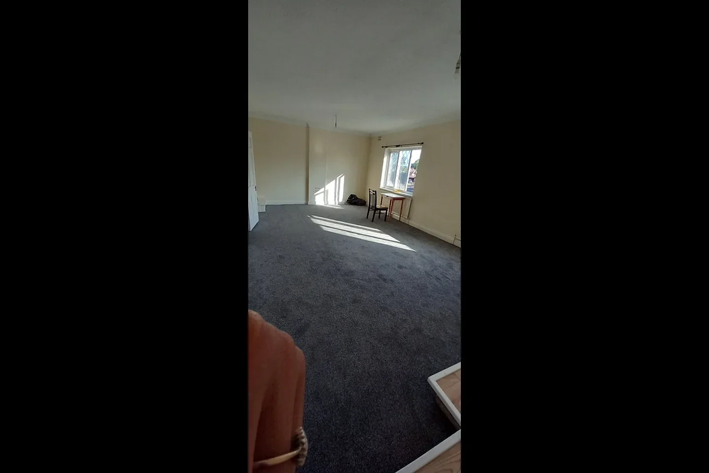 Room Kingston Road in Epsom and Ewell