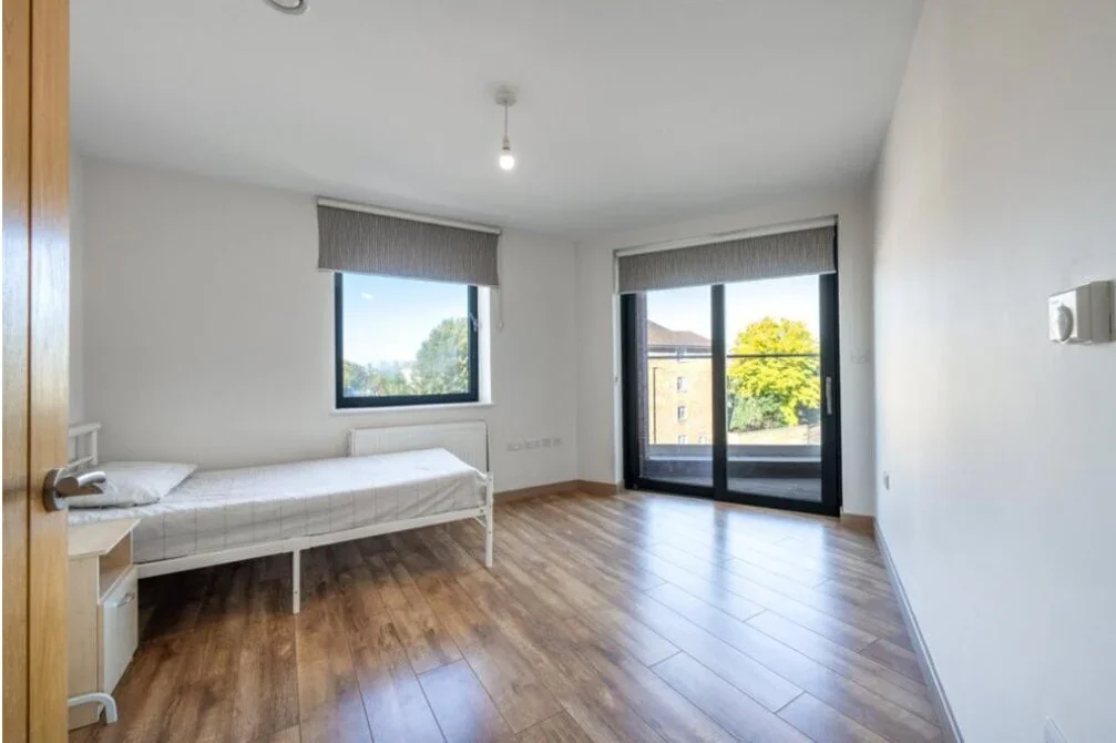 Flat Brandon Road in Greater London
