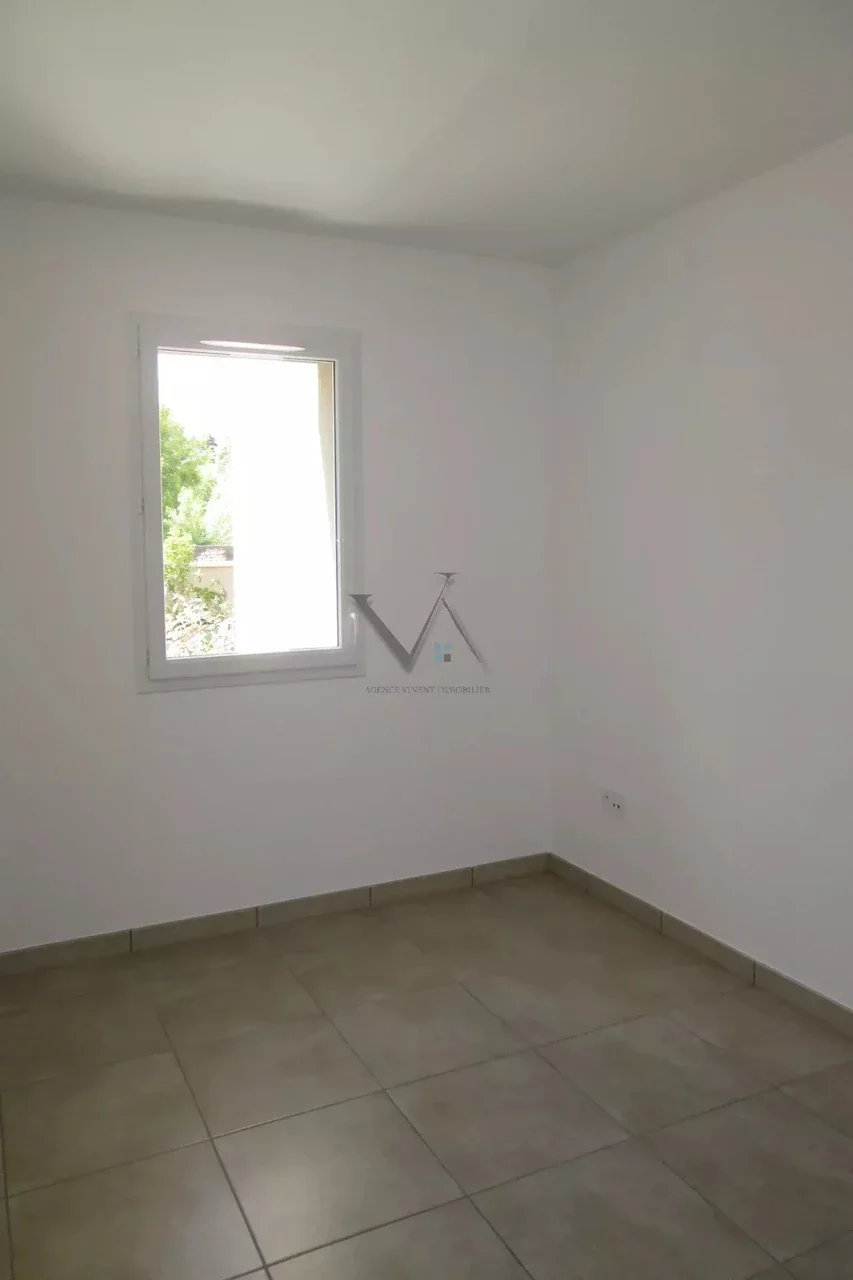 Flat Rue Charles Chabert in Montélimar