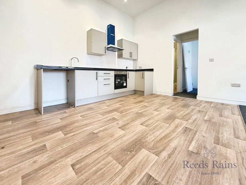 Flat Gordon Street in Newcastle-under-Lyme