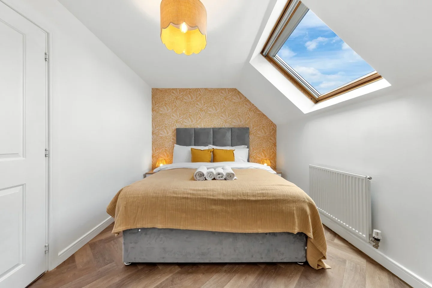 Flat Holmesgate Place in Greater London