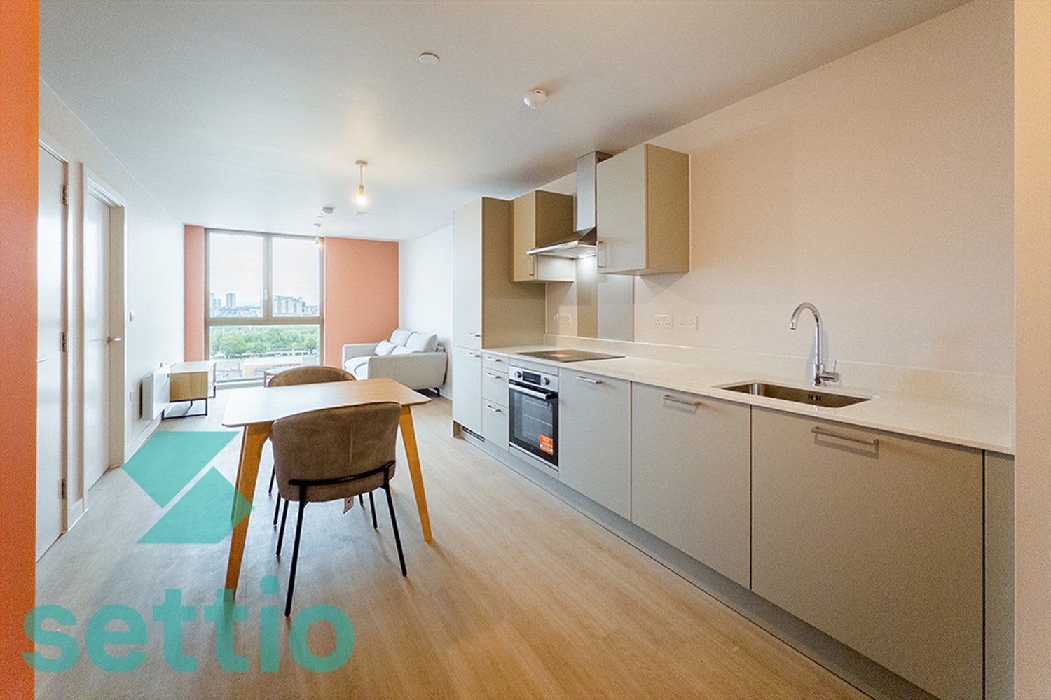 Flat Trafford Gardens in Nottingham