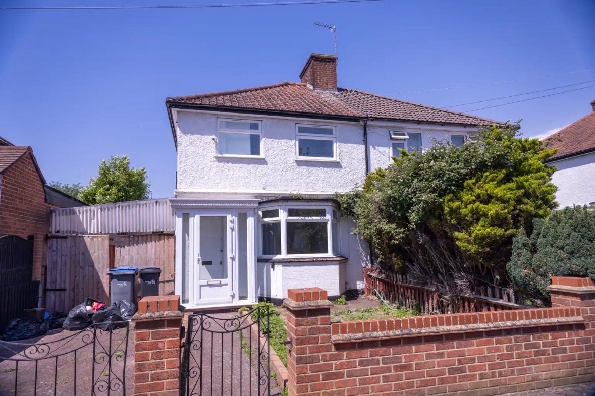 House Malvern Road in Greater London