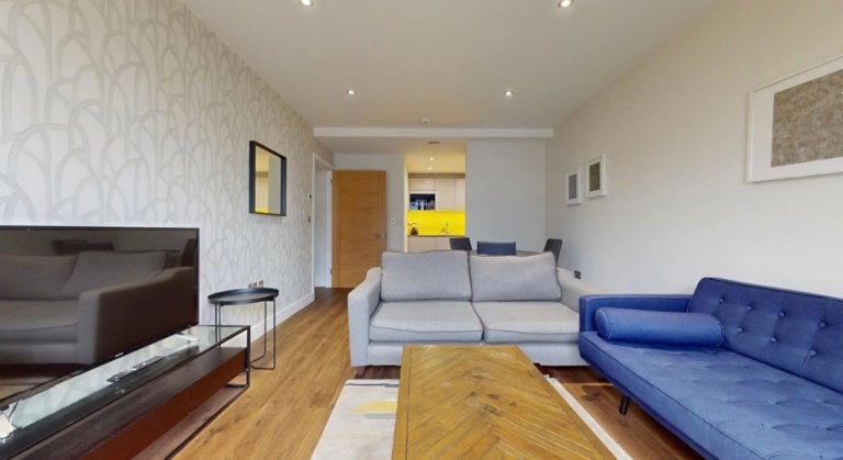 Flat Boyd Street in Greater London