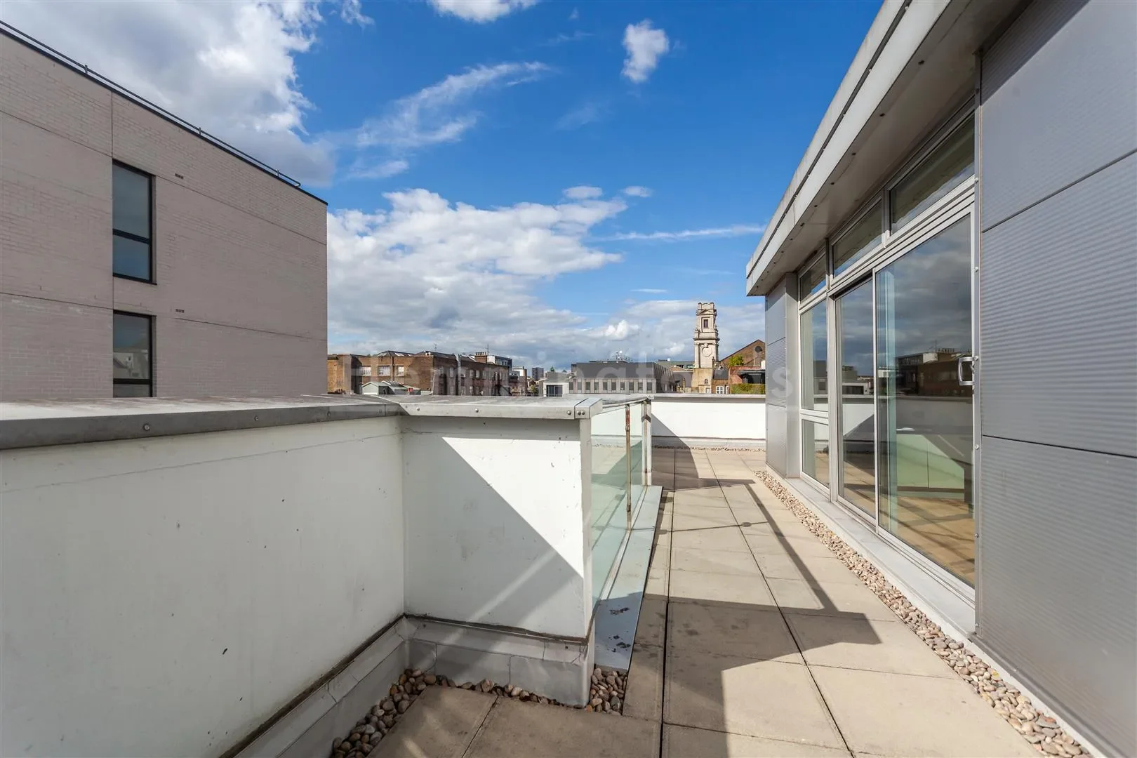 Flat Dereham Place in Greater London