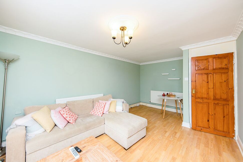 Flat Showfields Road in Tunbridge Wells