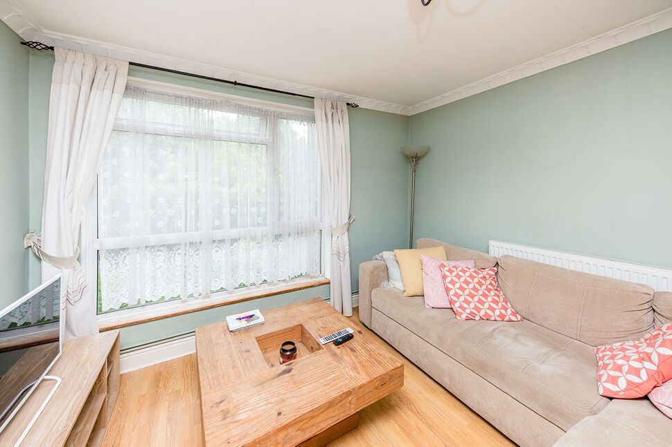 Flat Showfields Road in Tunbridge Wells