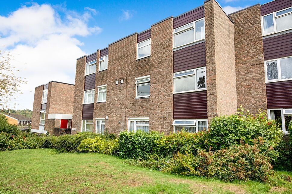 Flat Showfields Road in Tunbridge Wells