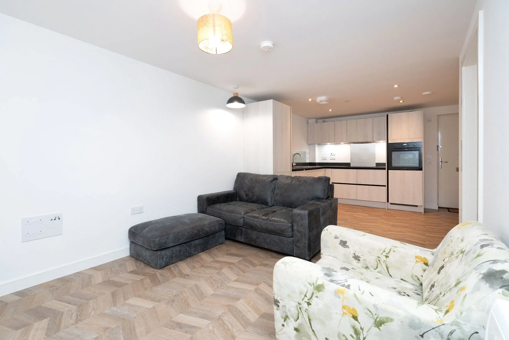 Flat Pinkhill Park in City of Edinburgh