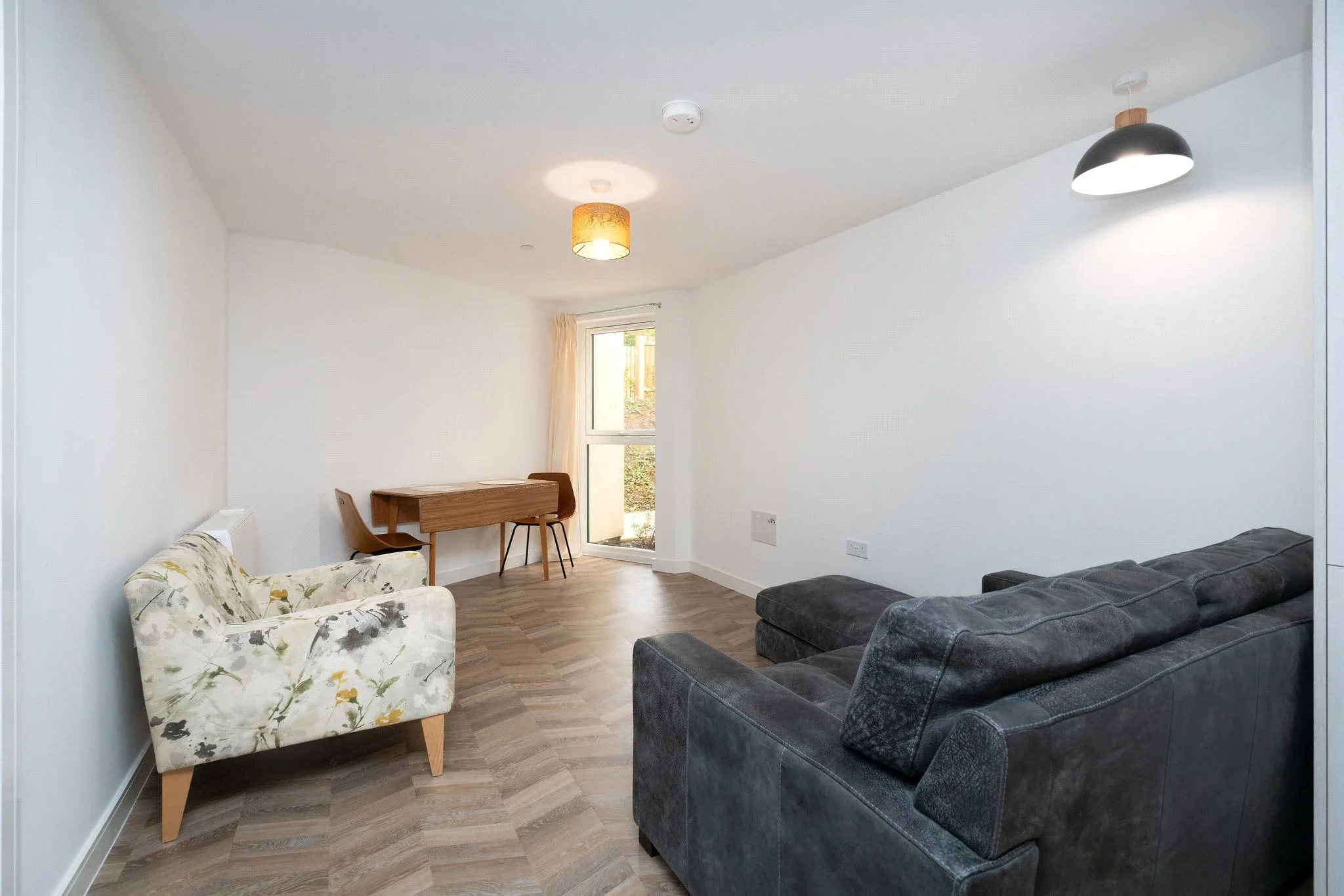 Flat Pinkhill Park in City of Edinburgh